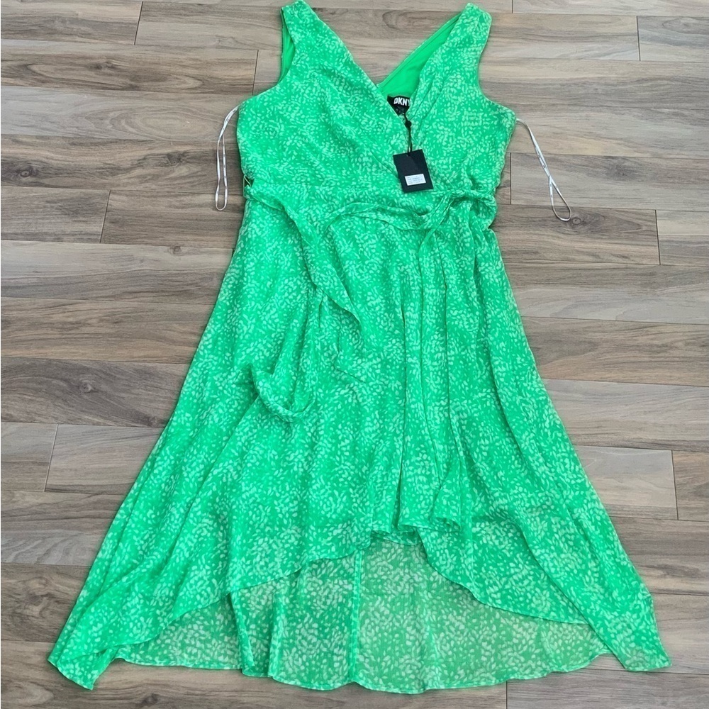 DKNY Floral Green & White Chiffon Tie Dress - Picture 6 of 9